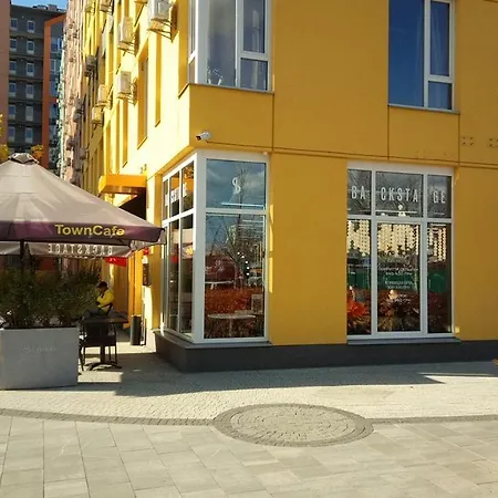 Positive Smile In The Colorful Comfort Town Residental Complex. Kt-06. *